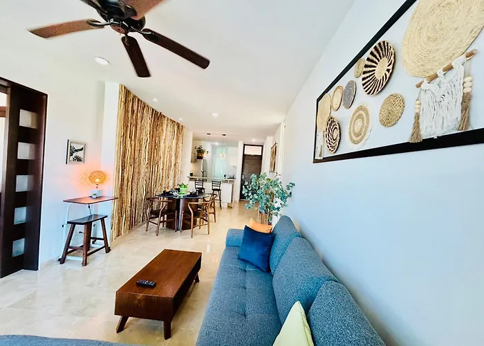 Stylish 2br 2ba Rooftop Pool & Sea Views Apartment *
