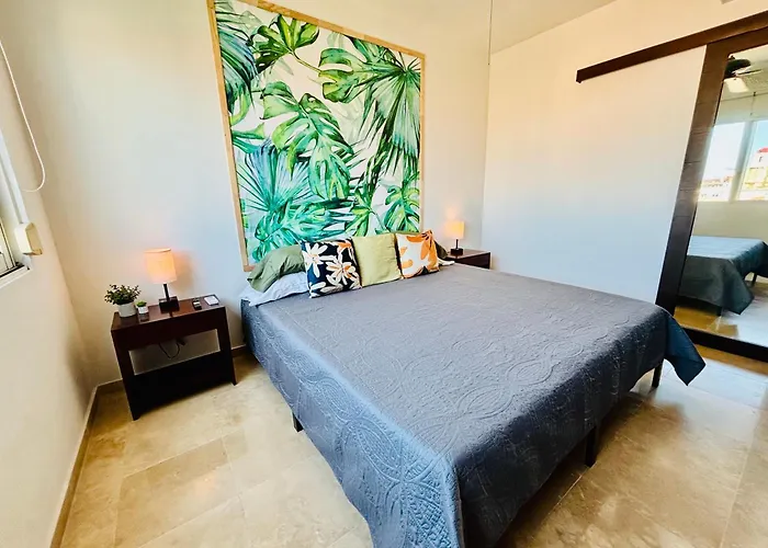 Stylish 2br 2ba Rooftop Pool & Sea Views Playa del Carmen